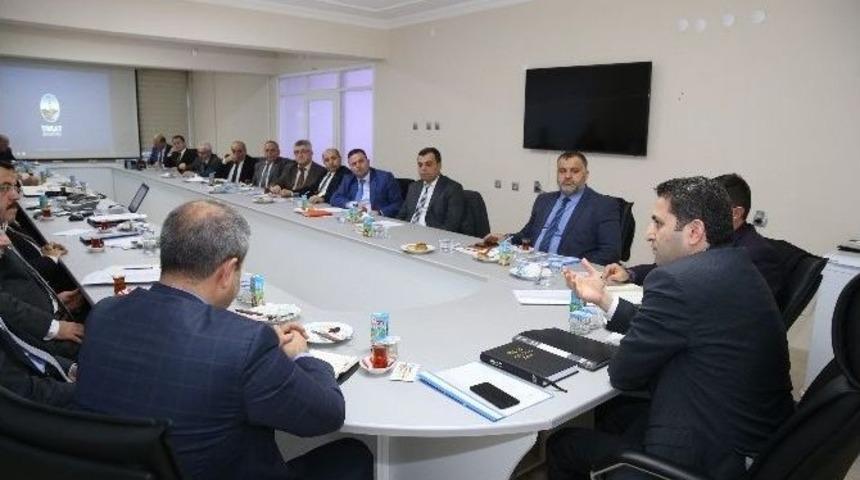 Başkan Eroğlu T&uuml;m Kadrosu İle Sahada