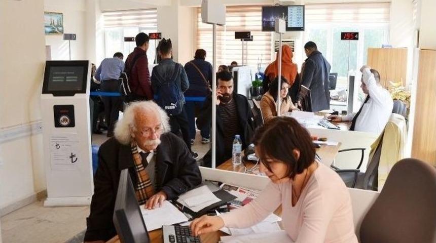 Milas&rsquo;ta 29 G&uuml;nde 3 Bin 500 &Ccedil;ipli Kimlik Kartı Başvurusu Yapıldı