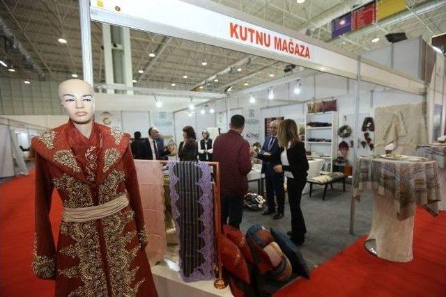 Büyükşehir Pentex Fuarında Kutnu Standı Açtı