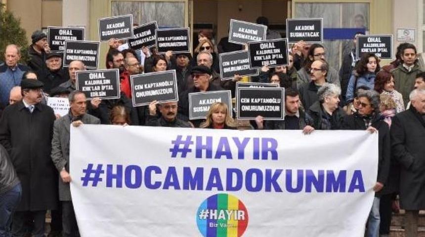 Eskişehir'de Akademisyenlere Destek Eylemleri