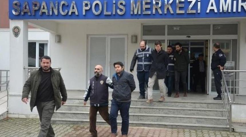Sakarya&rsquo;da Bylock Kullanan 3 Kişi Tutuklandı