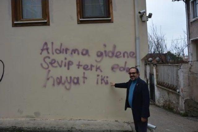 Sprey Bitince Yazıyı Tamamlayamadı 3