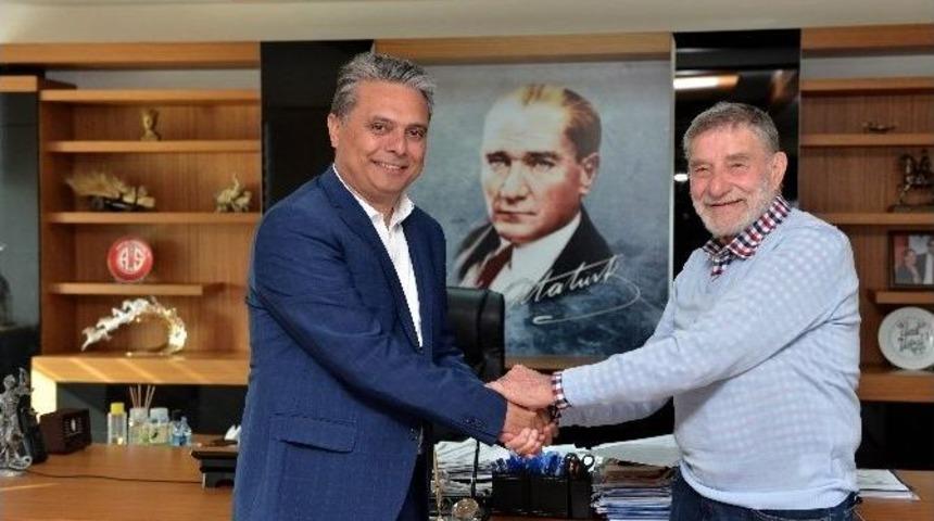 Ahmet Mekin Muratpaşa&rsquo;da