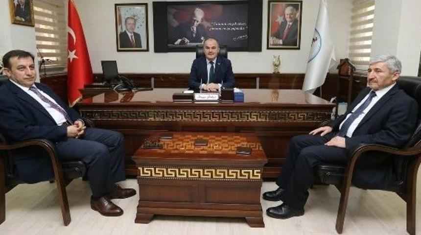 Başkan G&uuml;rlesin M&uuml;steşar Yardımcısı Tuzcuoğlu&rsquo;nu Ağırladı