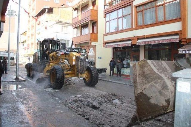 Caddelerde Efkan Ala Temizliği 1