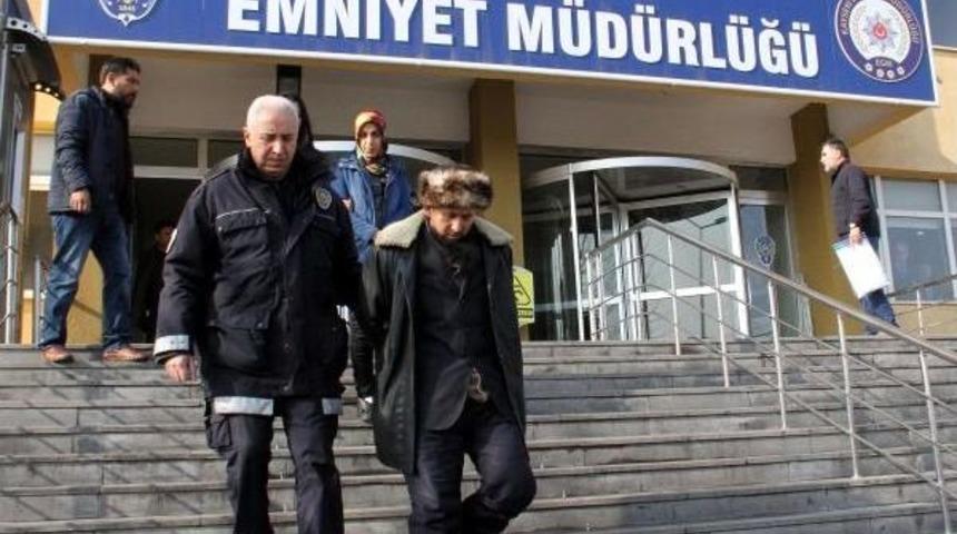 Deaş Operasyonunda 12 Uygur Adliyeye Sevkedildi