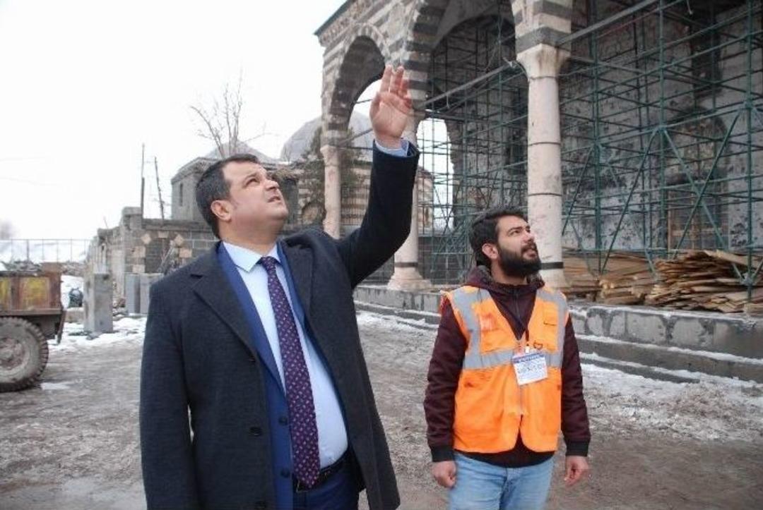 Sur&rsquo;da Tarih Yeniden Yazılıyor