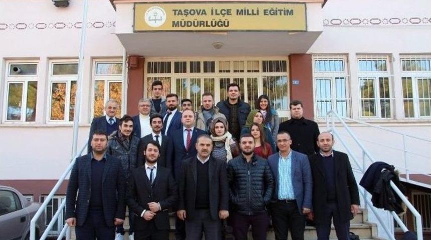 Esenyurt&rsquo;tan Taşova&rsquo;ya Binlerce Kitap