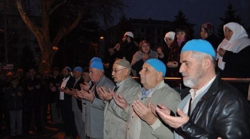 Umre Yolcuları Kutsal Topraklara Uğurlandı