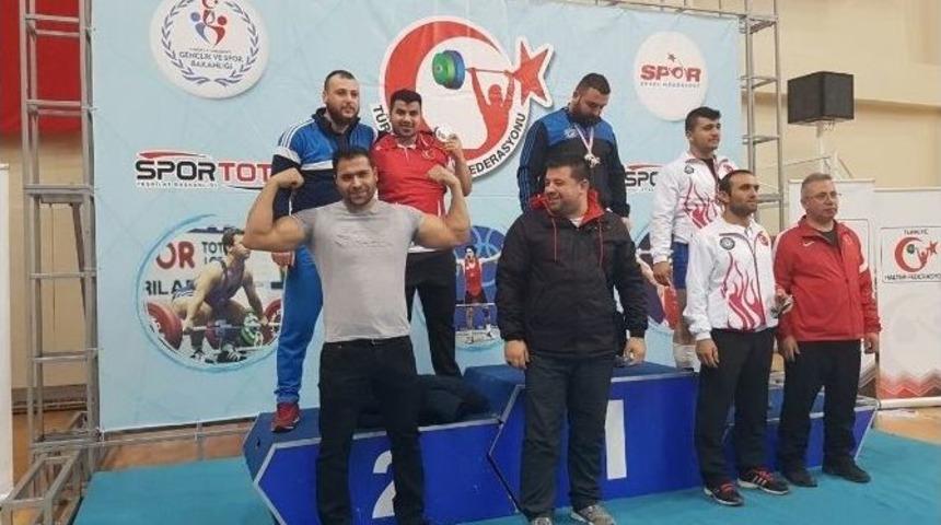 Ağrılı Arif Ko&ccedil; T&uuml;rkiye İkincisi Oldu