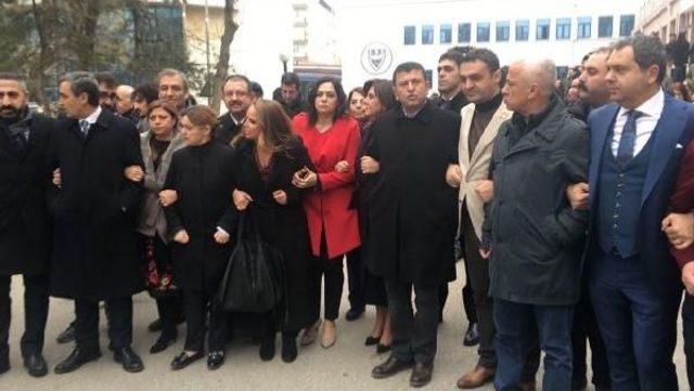 Ankara &Uuml;niversitesi Cebeci Kamp&uuml;s&uuml; nde Gerginlik (1) 2