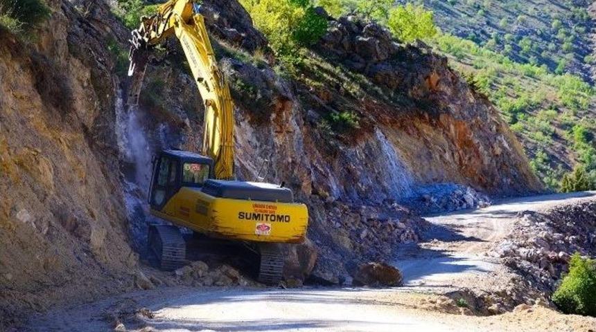 Malatya&rsquo;da 1 Yılda Bin 400 Km Yol &Ccedil;alışması