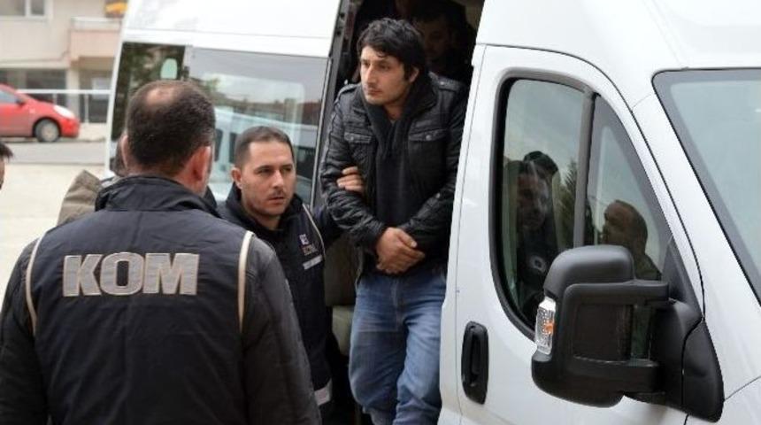 Uyuşturucu Tacirleri Tutuklandı