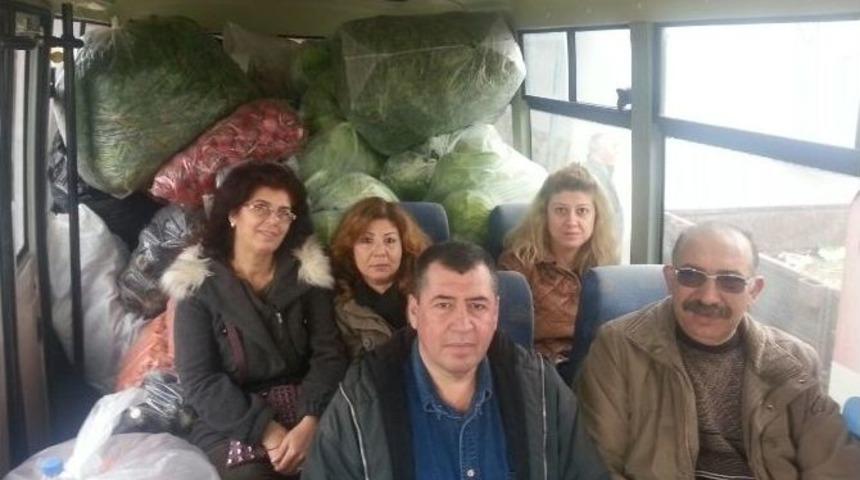 Burhaniyeli Siyaset&ccedil;iler Depremzedeleri Ziyaret Etti