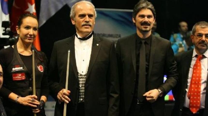 Bursa'da D&uuml;zenlenen 3 Bant Bilardo D&uuml;nya Kupası'nın Seremonisi Yapıldı