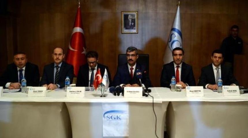 Sgk Başkanı Bağlı: Ter&ouml;rden Zarar G&ouml;ren Iş Verenin Prim Borcu &Ouml;demesini 2 Mayıs' A Uzattık
