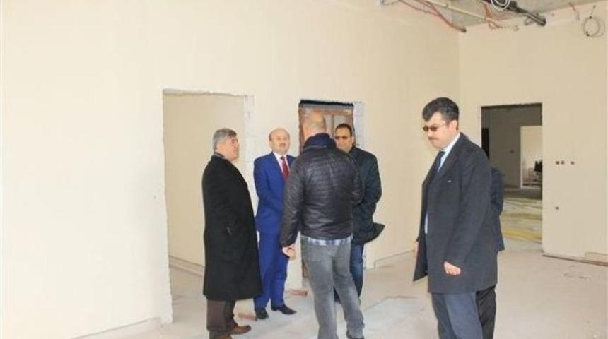 M&uuml;ft&uuml; Kavillioğlu K&uuml;lliye İnşaatında İncelemelerde Bulundu