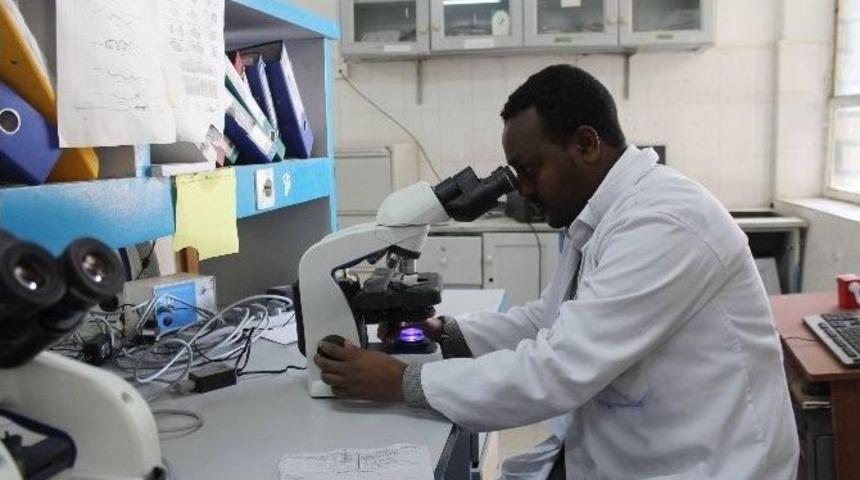 Tika, Etiyopya&rsquo;da Mekele Devlet Hastanesine Tıbbi Ekipman Desteğinde Bulundu