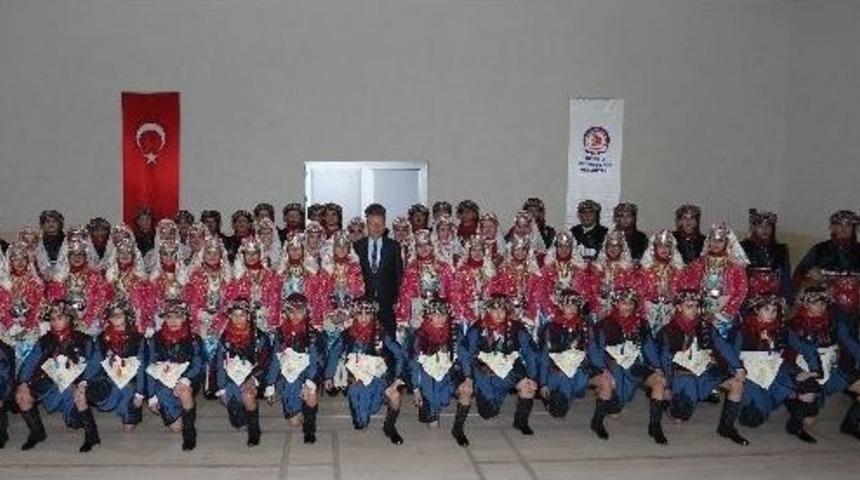 Başkan Zolan&rsquo;dan Halk Oyunları Topluluğuna S&uuml;rpriz Ziyaret