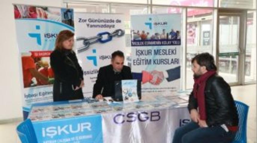 İşkur Hizmetleri Vatandaşın Ayağına Gidiyor