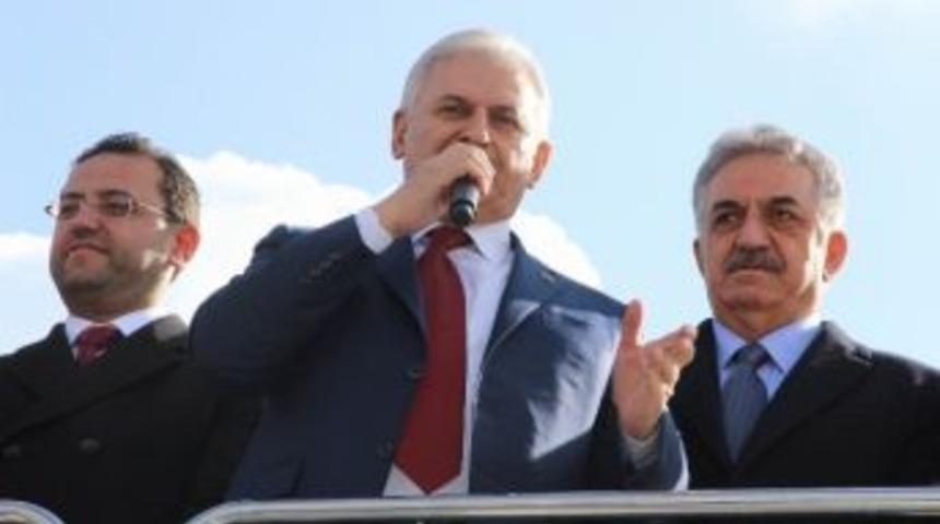 Başbakan Yıldırım: "’hazırım’ Demeyeceksiniz, ’evet’ Diyeceksiniz"