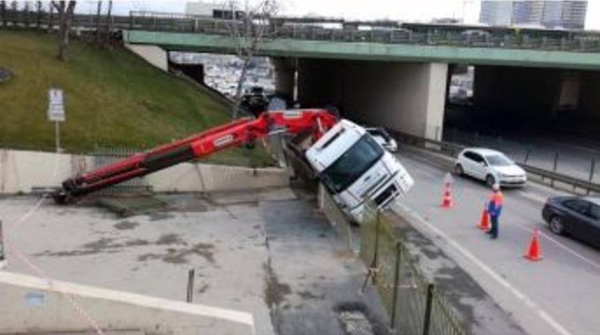 (&ouml;zel Haber) Kadık&ouml;y&rsquo;de Faciadan D&ouml;n&uuml;ld&uuml;