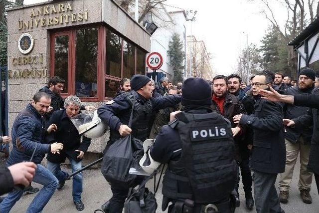 Cebeci Kampüsü’nde Khk Protestosuna Polis Müdahale Etti