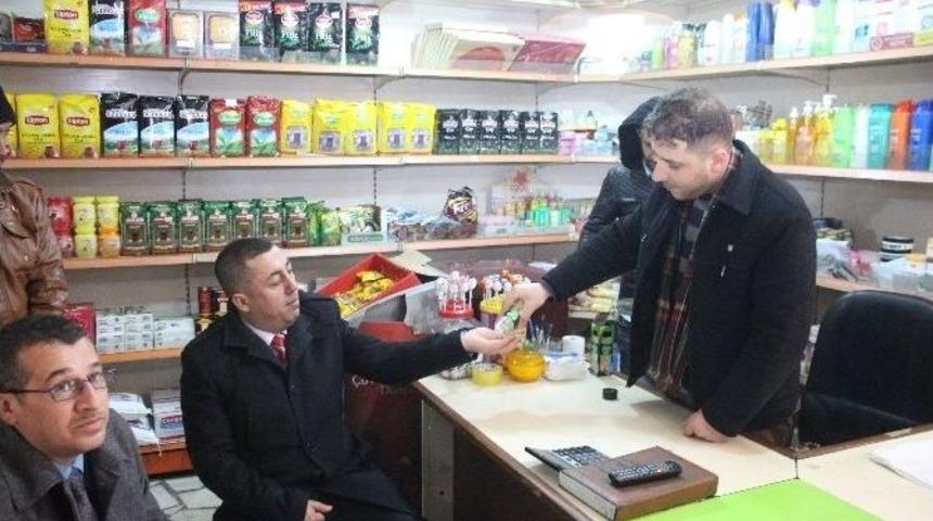 Kaymakamı Beyaz, Esnafları Ziyaret Etti