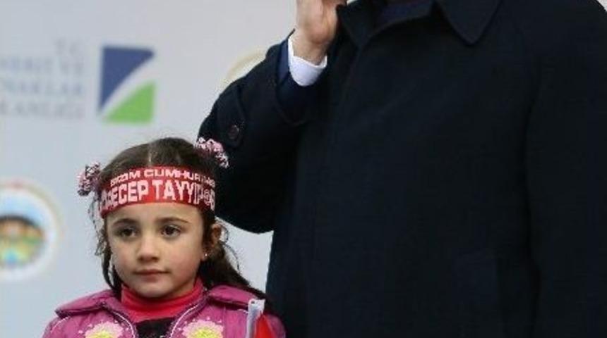 Başbakan Yıldırım K&uuml;rs&uuml;de Telefonla Konuştu