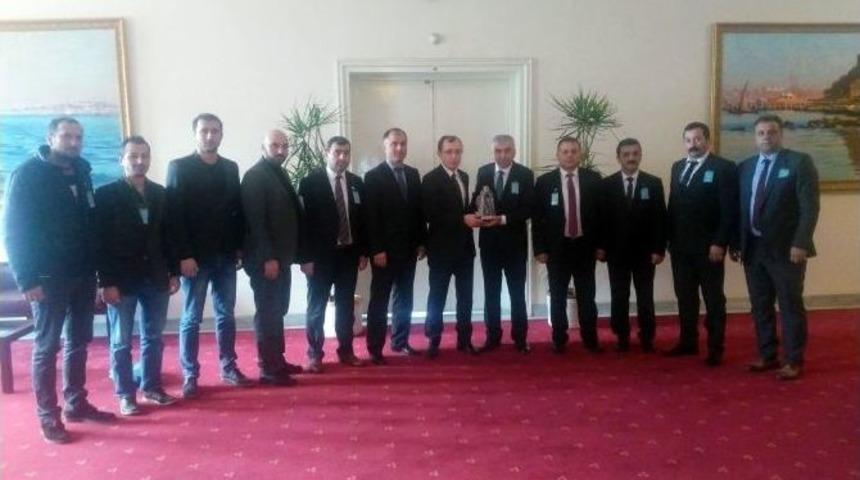 Gmis Y&ouml;netimi, Tbmm&rsquo;de Bir Dizi Ziyaret Ger&ccedil;ekleştirdi