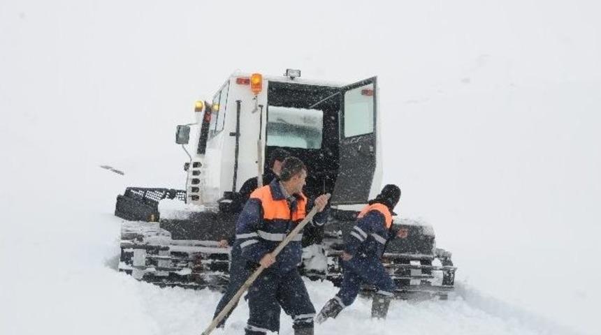 Hakkari&rsquo;de İ&ccedil;me Suyu Sıkıntısı