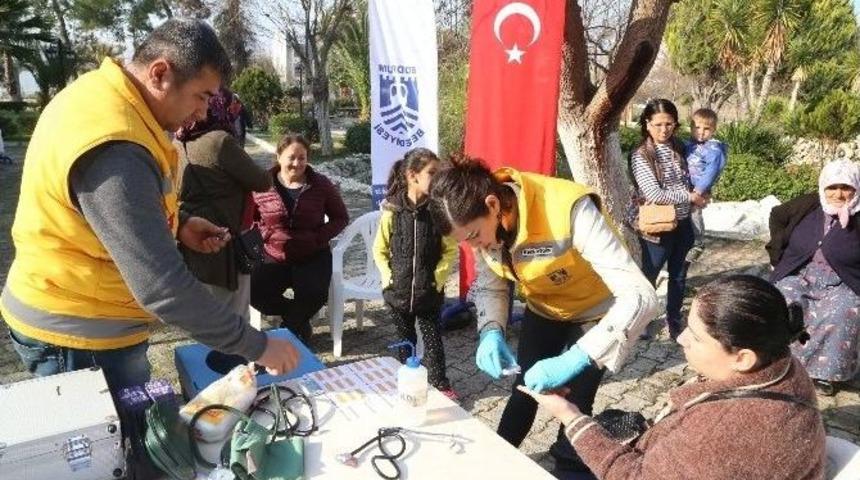 Bodrum&rsquo;da Vatandaşın Şeker Ve Tansiyonu &Ouml;l&ccedil;&uuml;ld&uuml;