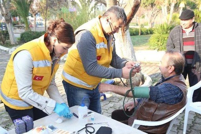 Bodrum’da Vatandaşın Şeker Ve Tansiyonu Ölçüldü