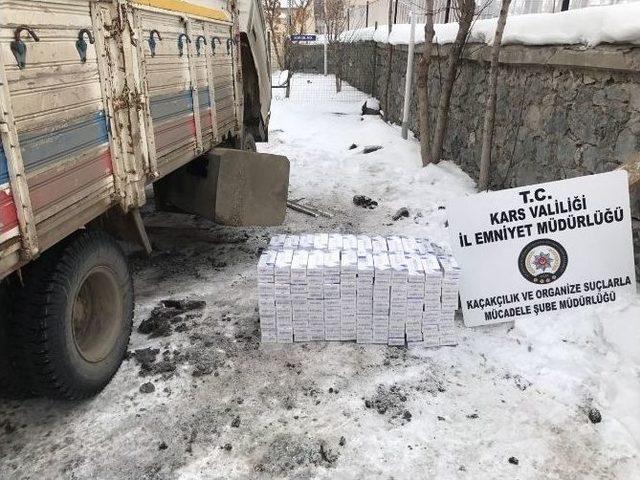 Kars’ta 6 Bin 690 Paket Kaçak Sigara Ele Geçirildi