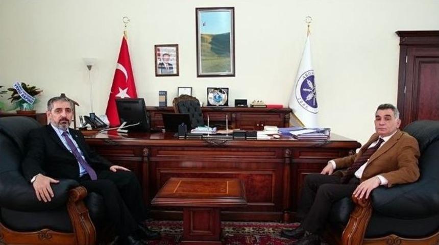 Stk&rsquo;lardan Rekt&ouml;r Biber&rsquo;e Ziyaret