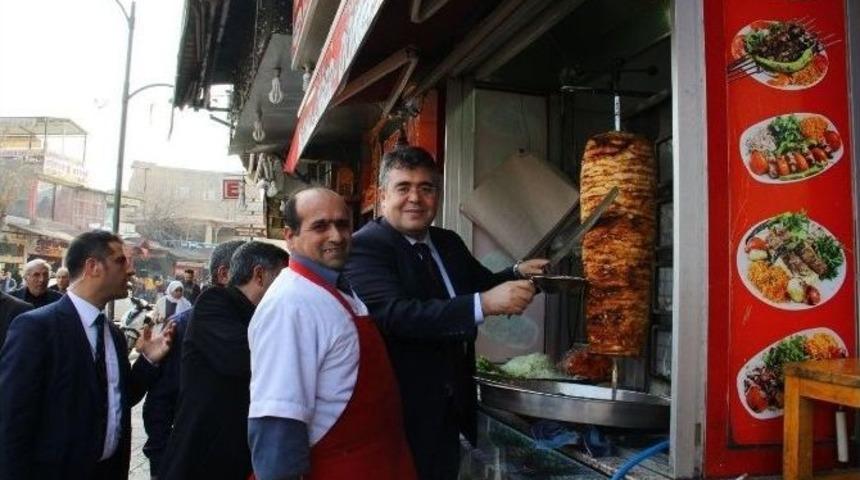 İl Emniyet Müdürü Tipioğlu Esnafla Bir Araya Geldi