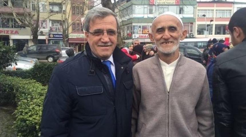 Akyazı&rsquo;dan Umre&rsquo;ye Dualarla Uğurlandı