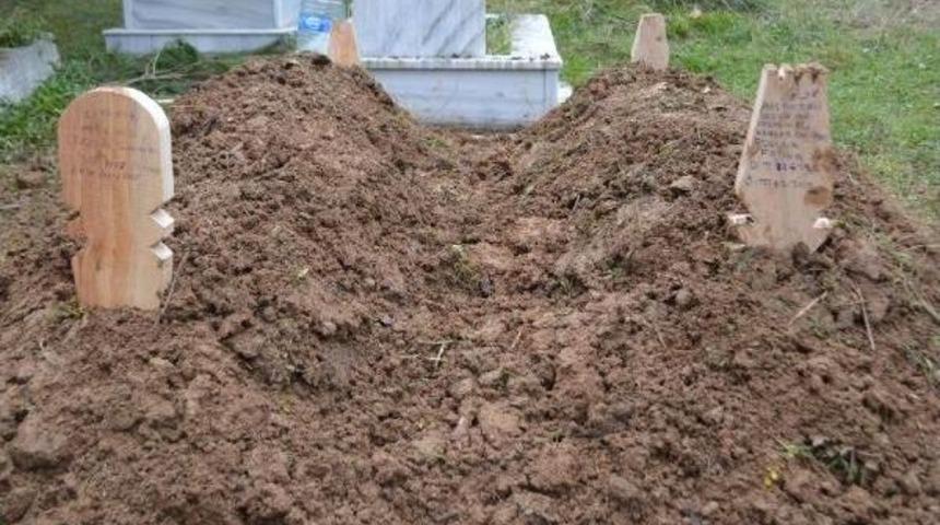 40 Yıllık Evli Kanser Hastası Evli &Ccedil;ift, Birer G&uuml;n Arayla &Ouml;ld&uuml;