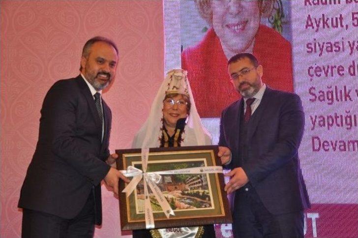 Türkiye’nin Bacıbeylerine Ödül G3