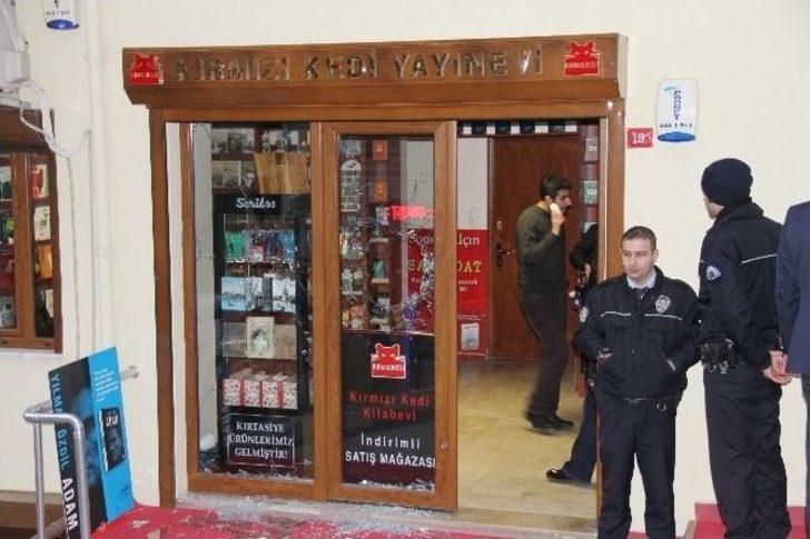 Beyoğlu’nda Yayınevine Saldırı G4