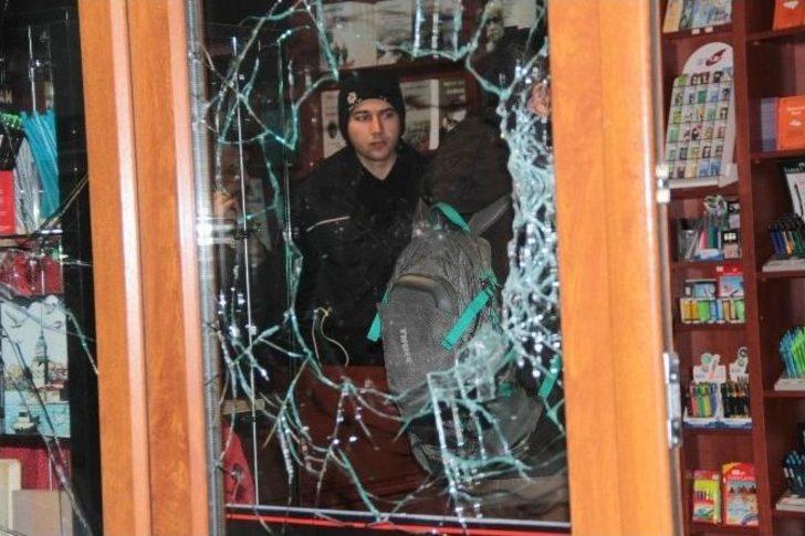 Beyoğlu’nda Yayınevine Saldırı G1