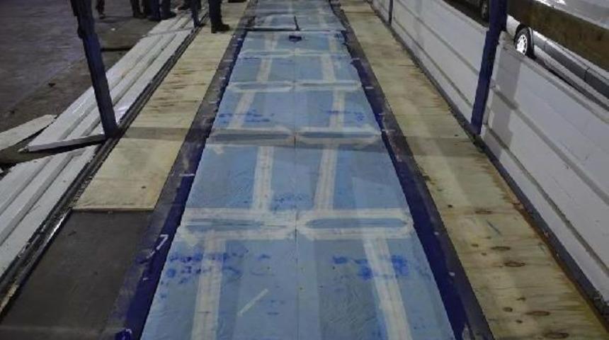 G&uuml;rbulak'ta İran'dan Gelen Tır'da153 Kilo Eroin Ele Ge&ccedil;ti