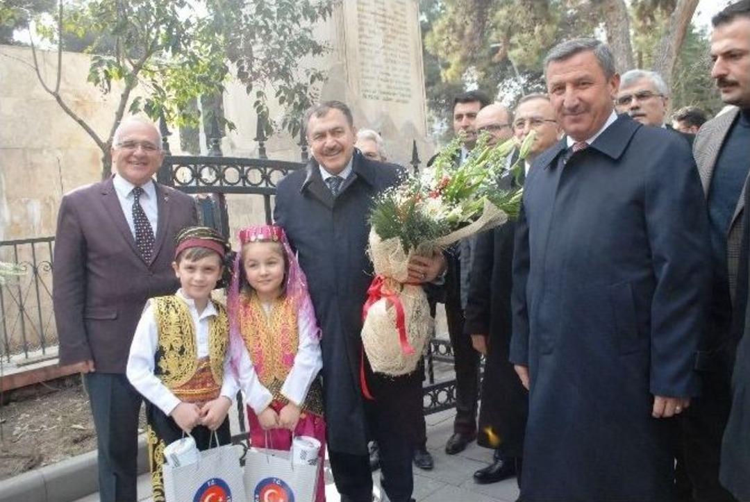 Bakan Eroğlu&rsquo;dan Burdur&rsquo;a 15 Yeni Proje M&uuml;jdesi