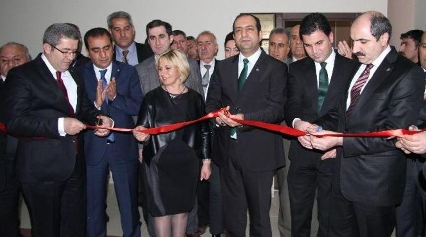 Van&rsquo;da &Ccedil;ifte A&ccedil;ılış