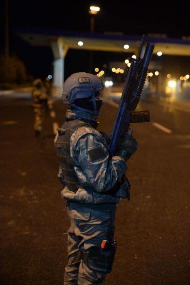 İstanbul'da Jandarma Ve Polisten Asayiş Uygulaması