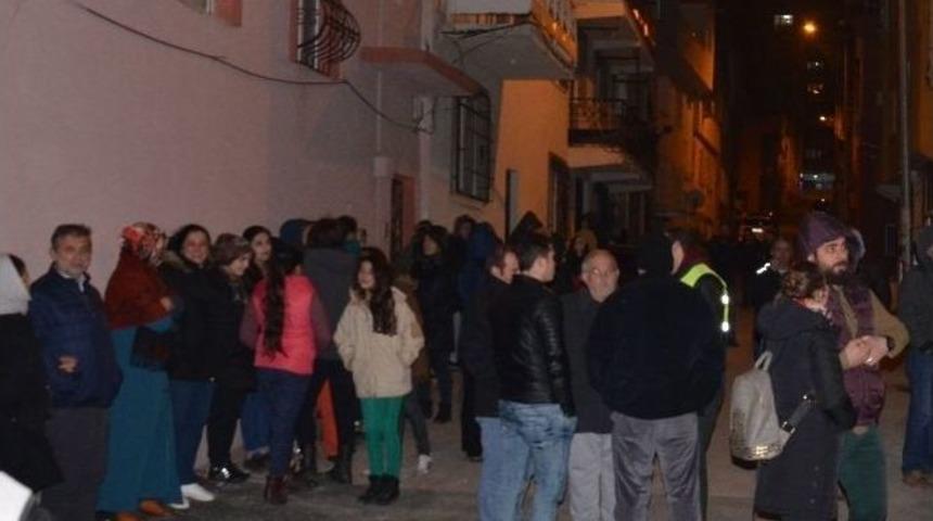 Mahalle Sakinlerinden Baz İstasyonu Tepkisi