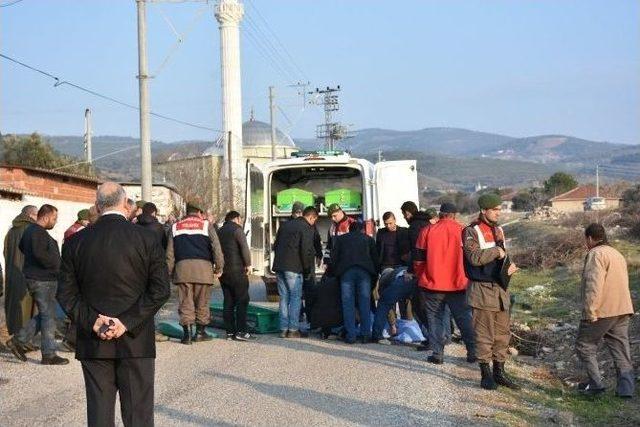 Akhisar’da Servisin Çarptığı Öğrenci Hayatını Kaybetti