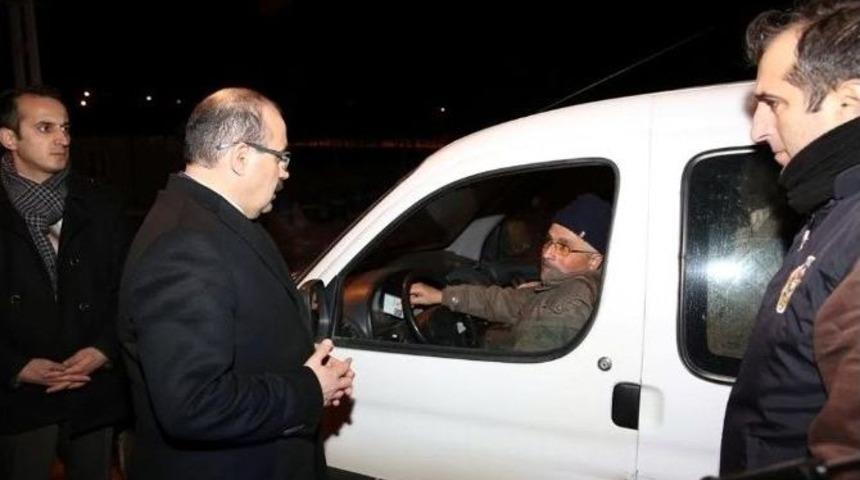 Vali Ustaoğlu Asayiş Uygulamasına Katıldı