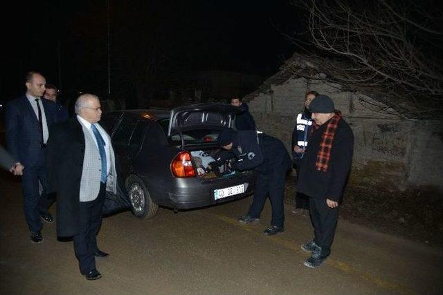 Vali’de Polis Ve Jandarma İle Huzur Operasyonuna Katıldı