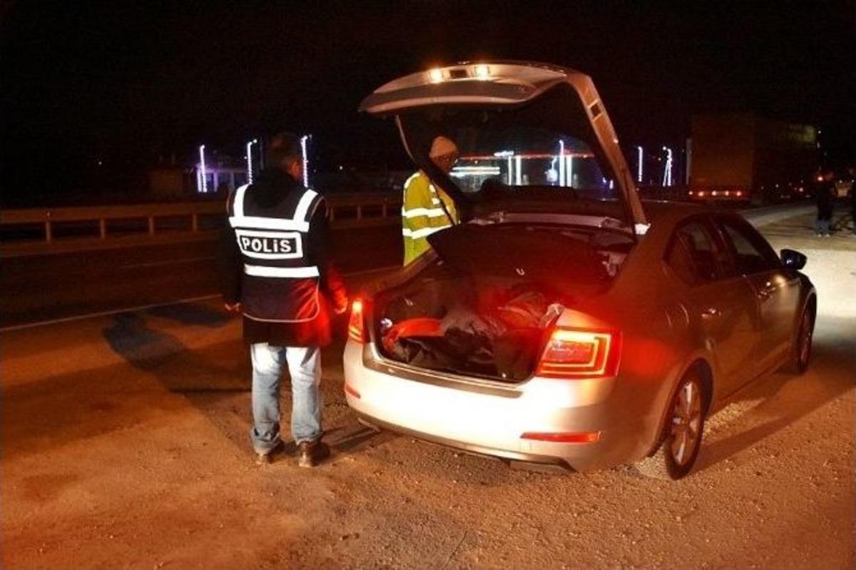 Tosya&rsquo;da Jandarma Ve Polis &rsquo;den Aynı Anda Huzur Operasyonu